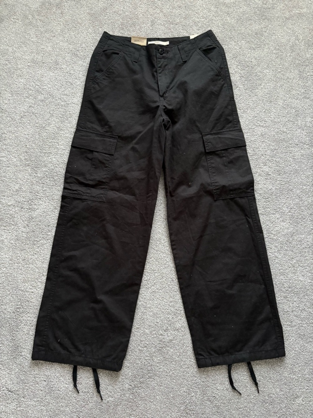 Levi's Women's '94 Baggy Cargo (27)